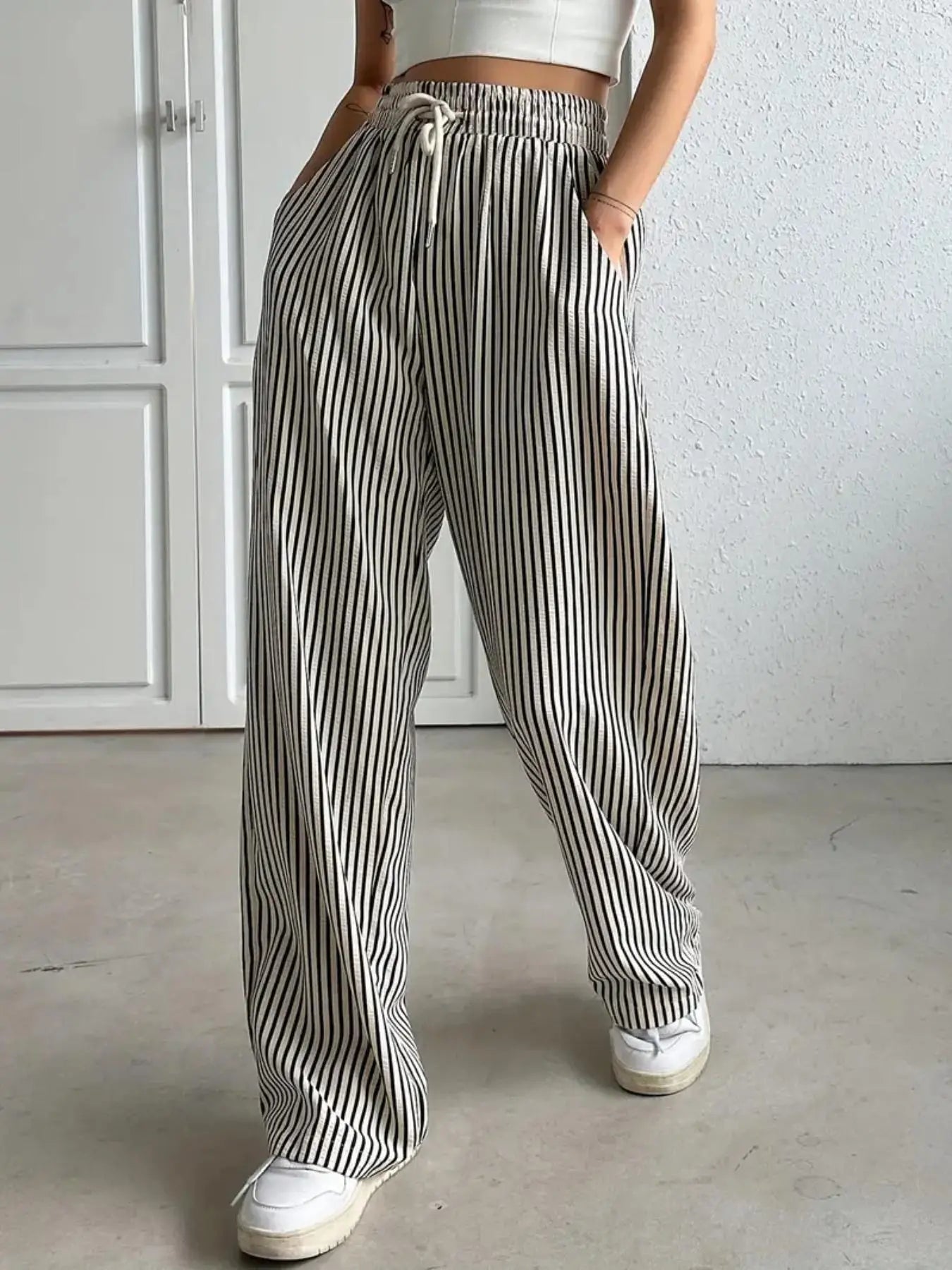 Women'S Striped Print Drawstring Waist Wide-Leg Pants, Womenswear Casual Pocket Woven Fabric Trousers for Summer, Women'S Bottoms for Daily Wear