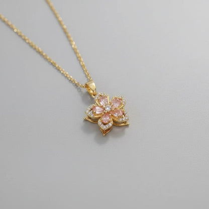 Rosavina Damen Halskette mit Blumenanhänger in Goldfarbe und Zirkonia, zart und elegant.