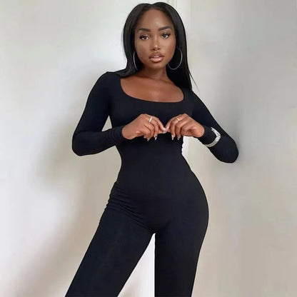 Rosavina schwarzer, figurbetonter Jumpsuit mit langen Ärmeln und U-Boot-Ausschnitt, Streetwear-Stil